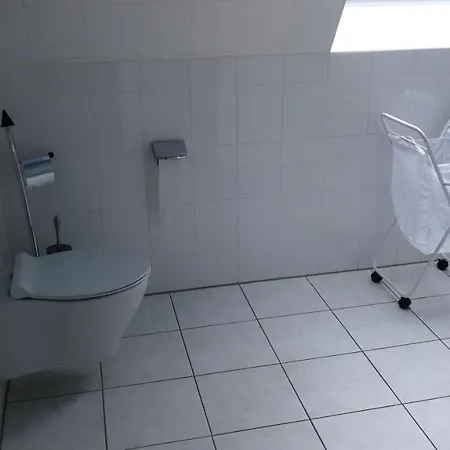 Grosszuegige Sehr Ruhig