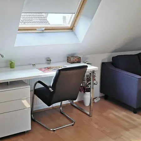 Grosszuegige Sehr Ruhig Apartament